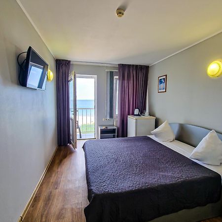 Hotel Palma Одеса Екстериор снимка
