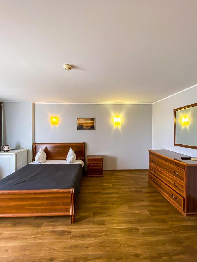 Hotel Palma Одеса Екстериор снимка