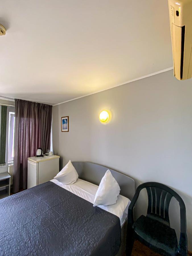 Hotel Palma Одеса Екстериор снимка